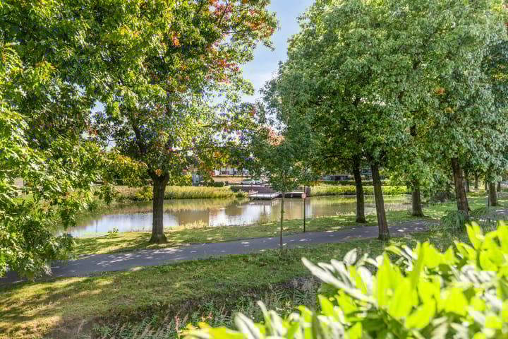 Foto 4 van Joost Beeldsnijderweg 17