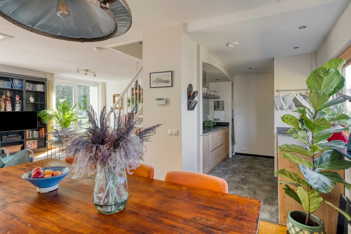 Foto 7 van Joost Beeldsnijderweg 17