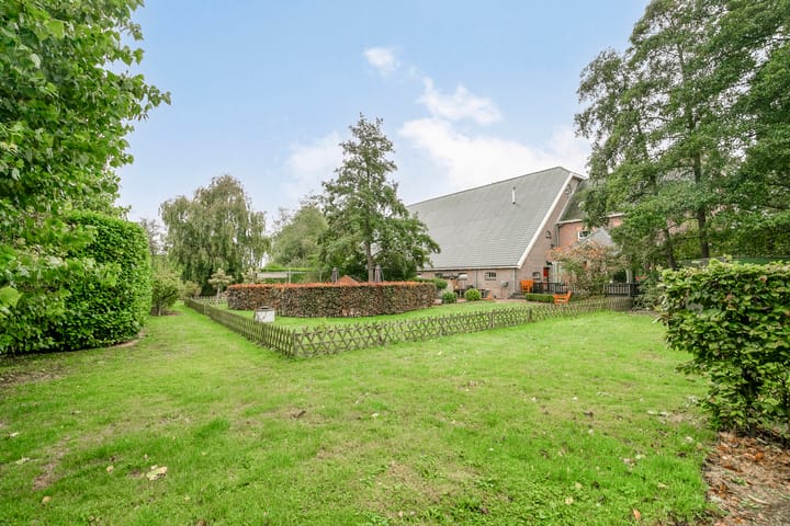 Photo 41 of Molendijk 75