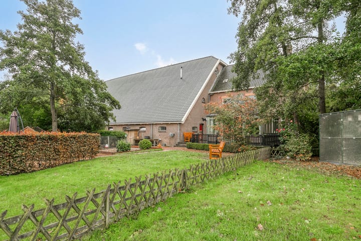 Photo 40 of Molendijk 75