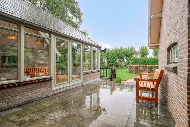 Photo 35 of Molendijk 75