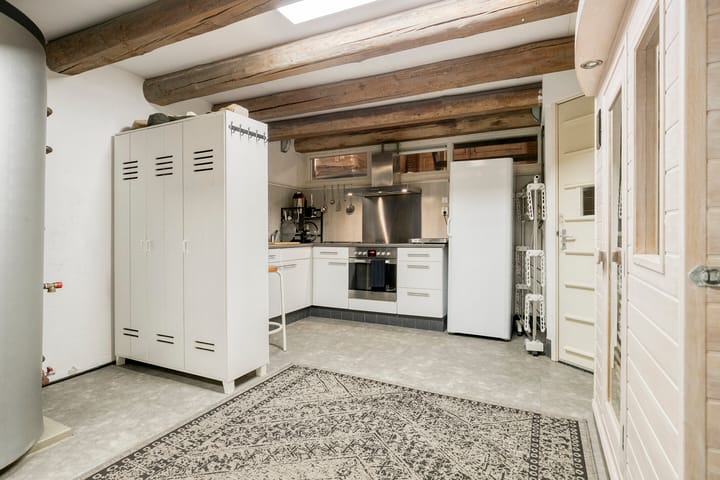 Photo 42 of Molendijk 75