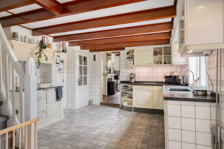 Photo 27 of Molendijk 75