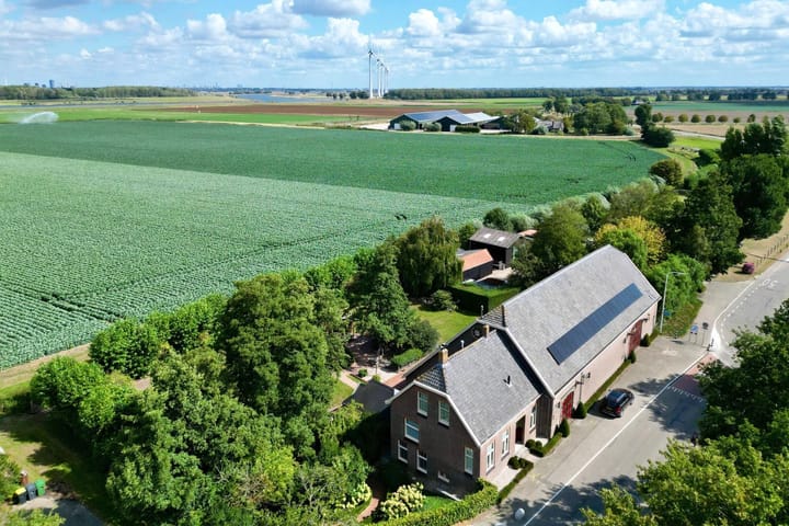 Photo 67 of Molendijk 75