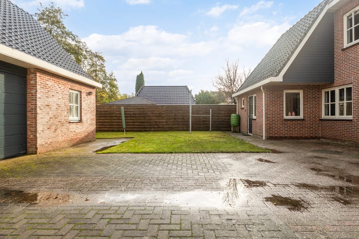 Photo 30 of Tsjerk Hiddesstrjitte 24