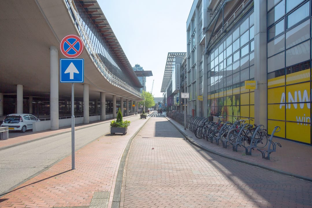 Foto 43 van Adriaen van Ostadelaan 42