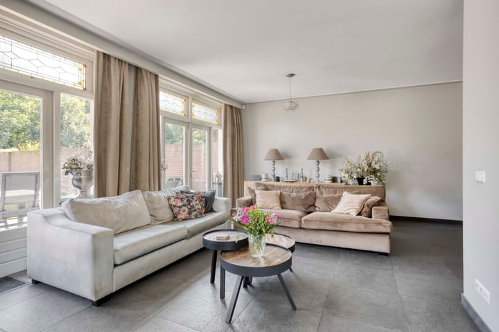 Photo 5 of Terheijdenseweg 410