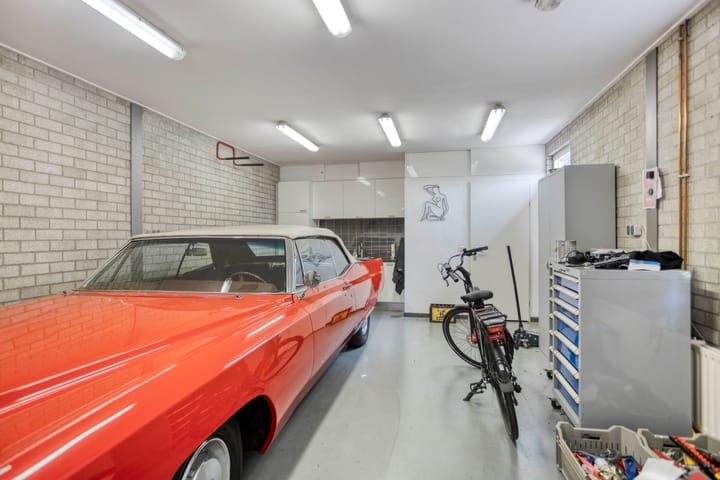 Photo 32 of Terheijdenseweg 410