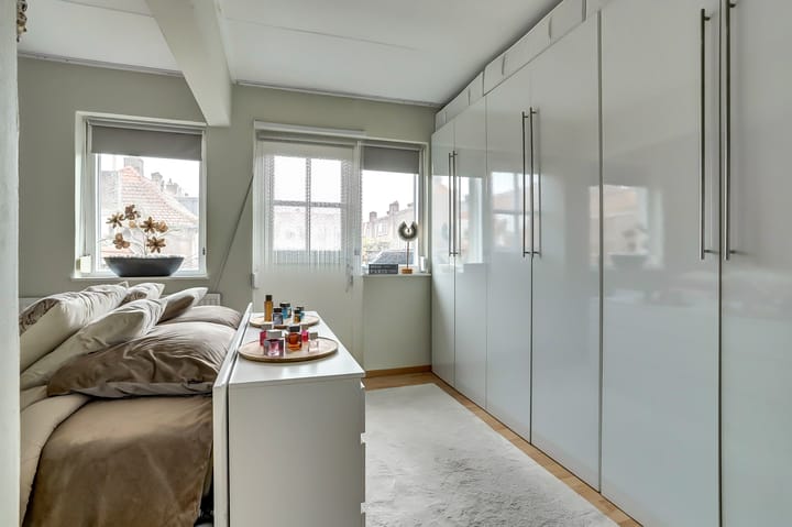 Foto 22 van Esdoornstraat 11