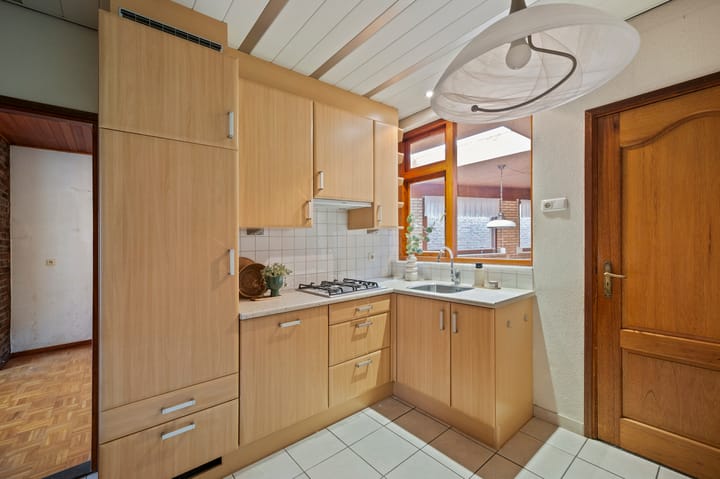 Foto 16 van Pater van Heldenstraat 14