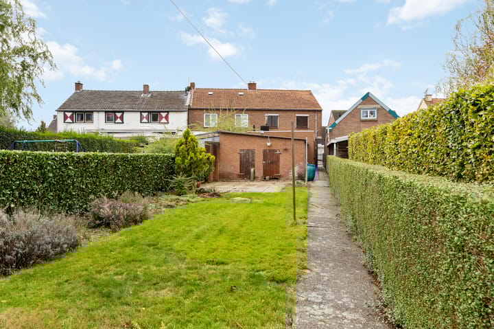 Foto 40 van Pater van Heldenstraat 14