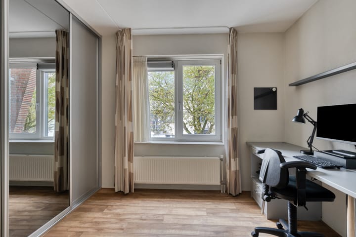 Foto 14 van Ruysdaelstraat 43