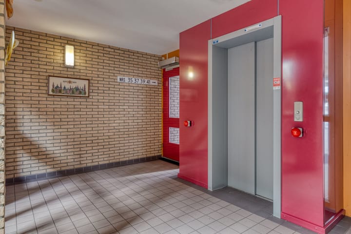 Foto 16 van Ruysdaelstraat 43