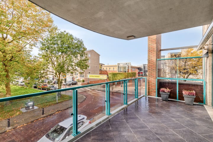 Foto 18 van Ruysdaelstraat 43