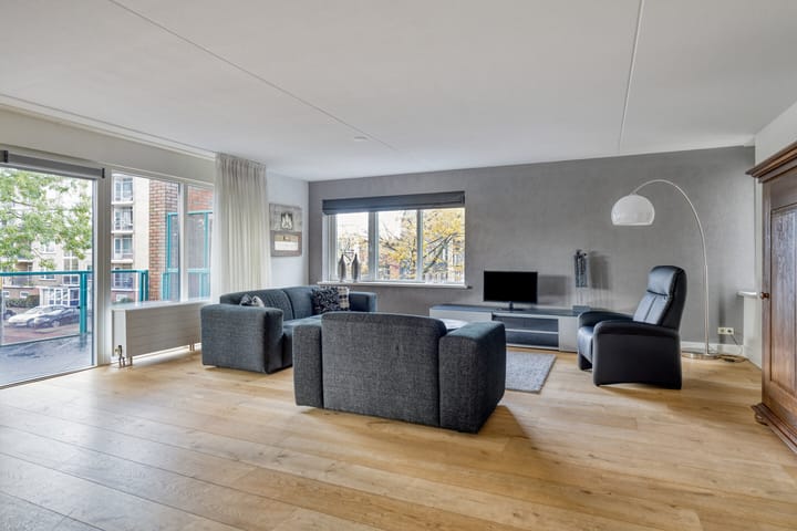 Foto 4 van Ruysdaelstraat 43