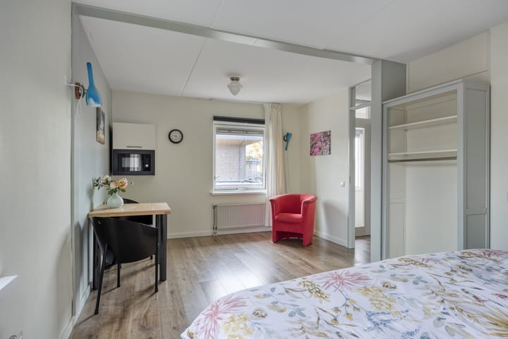 Photo 26 of Elstar 7