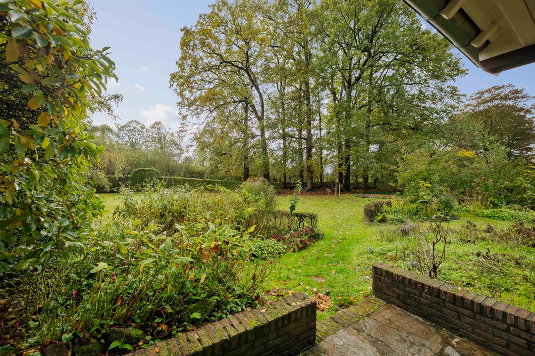 Photo 58 of Wethouder A.G. Dekkerlaan 38