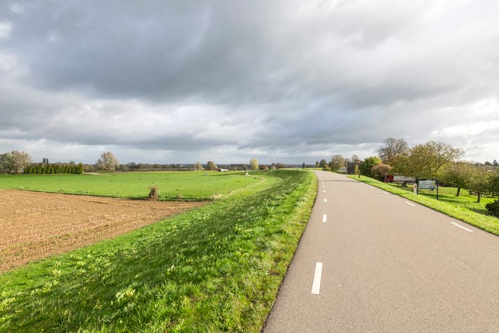 Photo 12 of Rijnbandijk 171