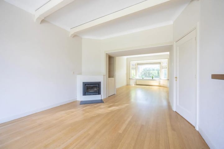 Photo 4 of Johan Wagenaarlaan 9