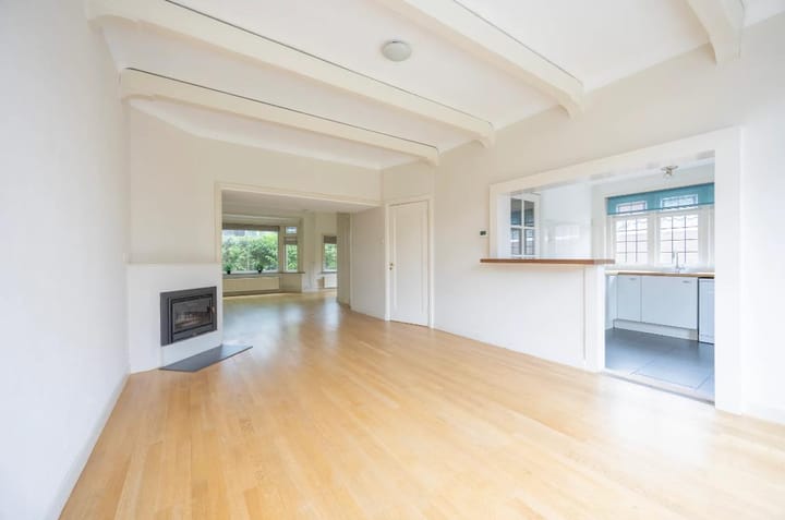 Photo 3 of Johan Wagenaarlaan 9