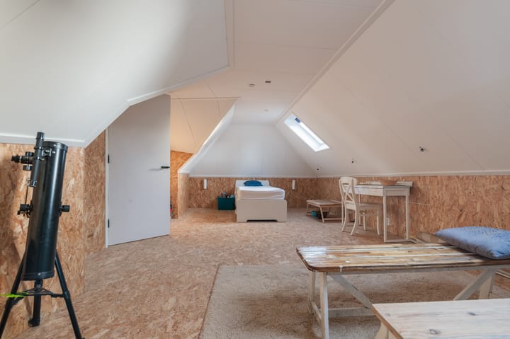 Photo 37 of Hoofdstraat 140