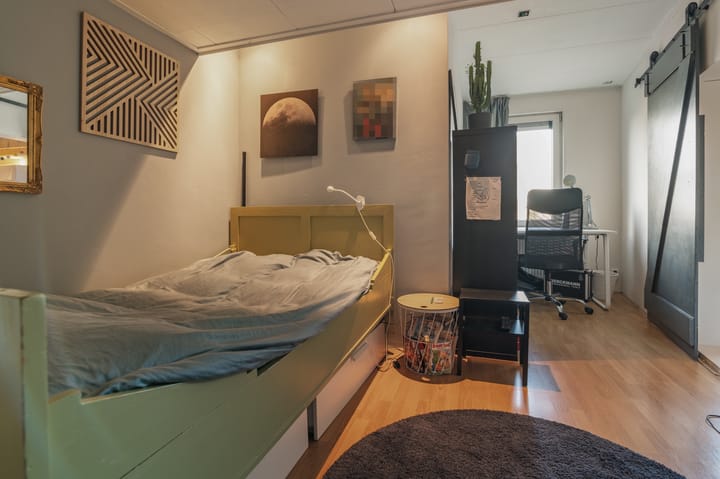 Photo 43 of Hoofdstraat 140