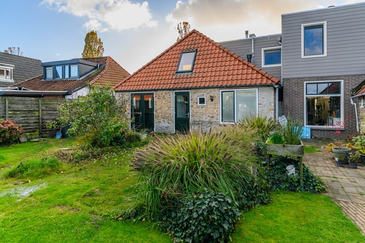 Photo 57 of Hoofdstraat 140