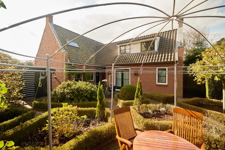 Photo 26 of Bij den Toren 10