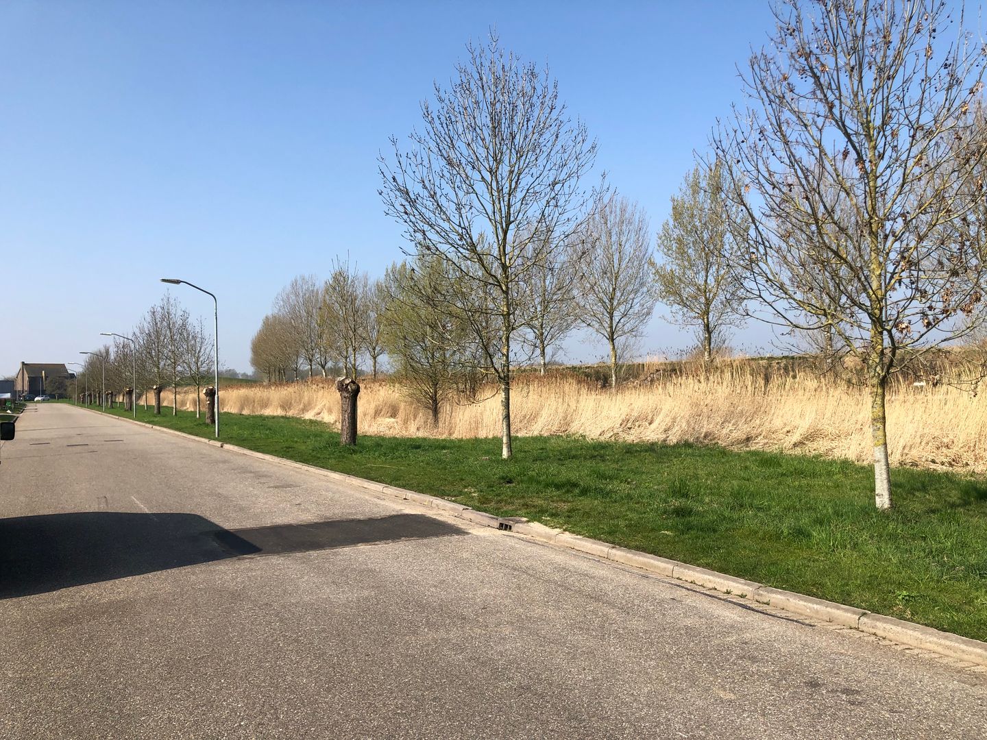 View photo 4 of Aventurijn 828