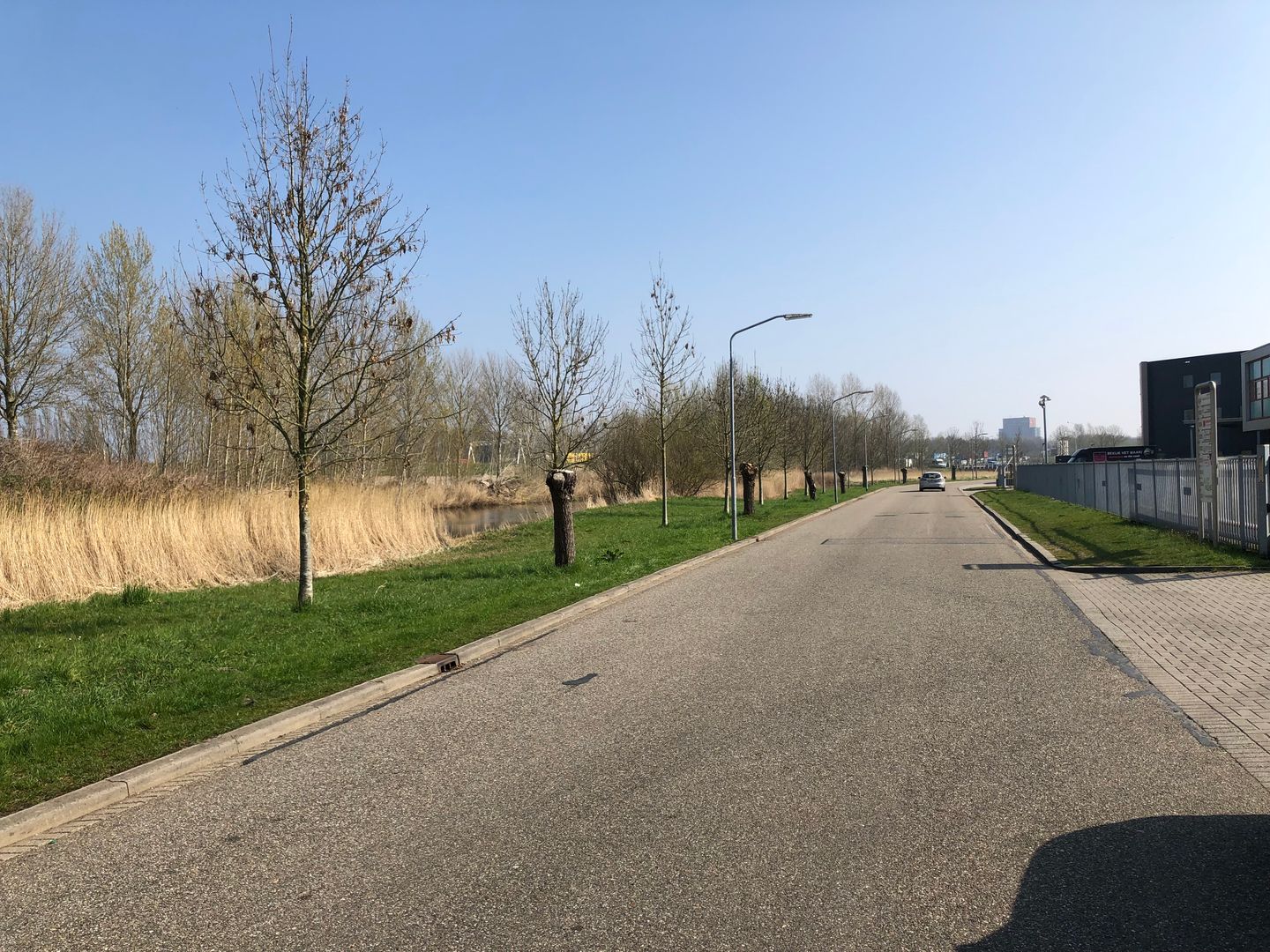 View photo 5 of Aventurijn 828