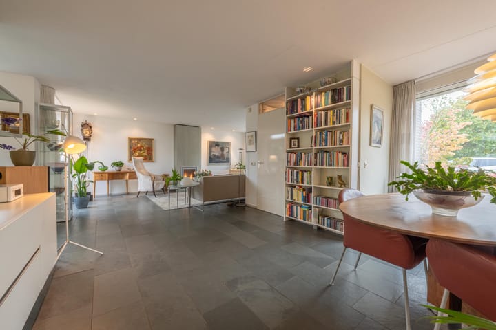 Photo 24 of Ruisvoorn 11