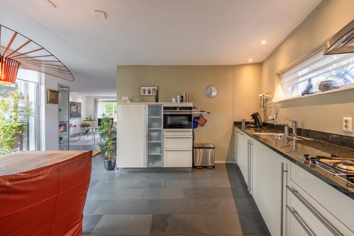 Photo 32 of Ruisvoorn 11