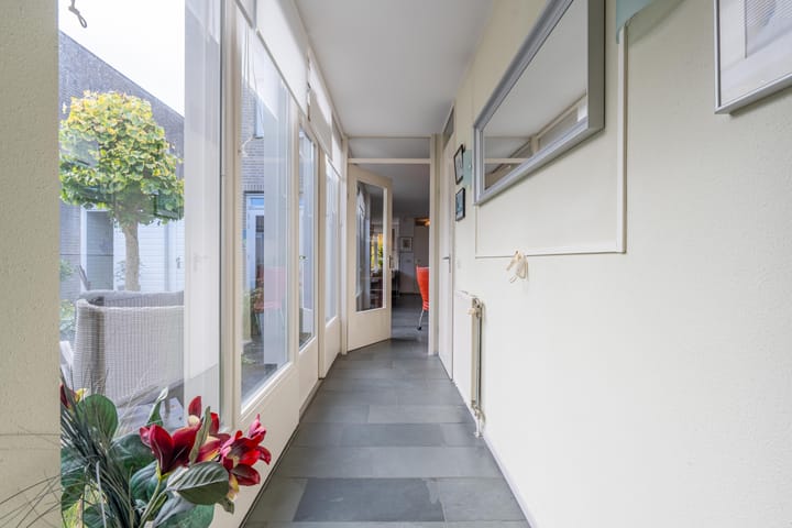 Photo 33 of Ruisvoorn 11