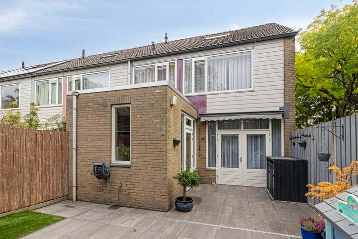 Photo 32 of Stijn Streuvelslaan 13