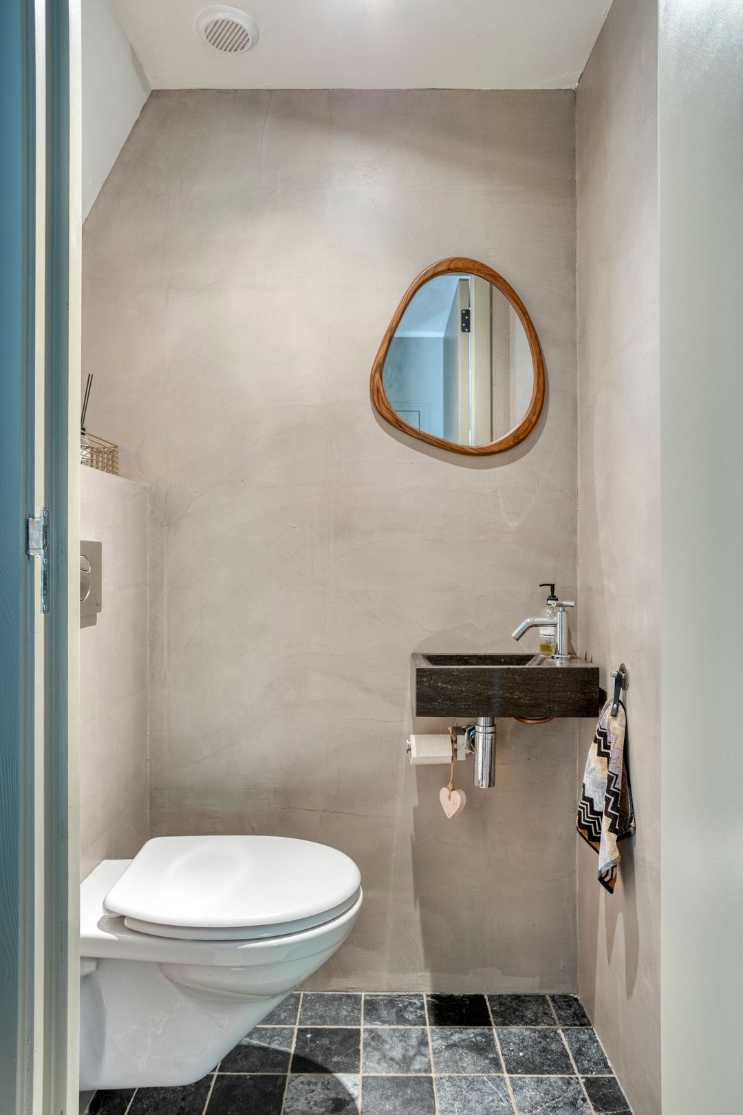 Foto 7 van K.L.H. van der Puttlaan 11