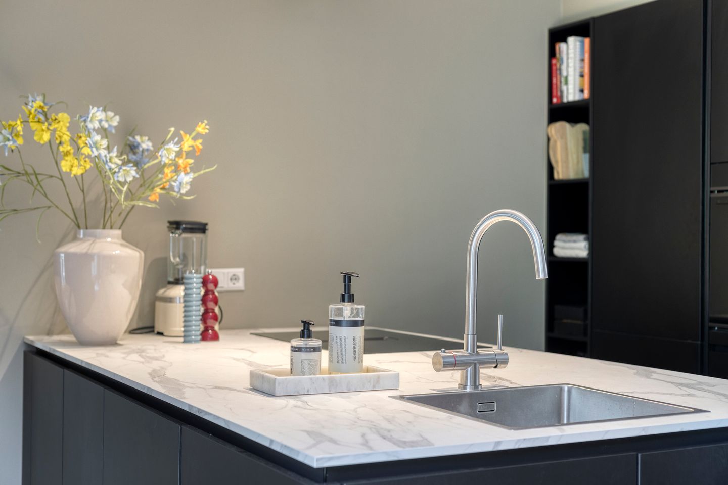 Foto 19 van K.L.H. van der Puttlaan 11