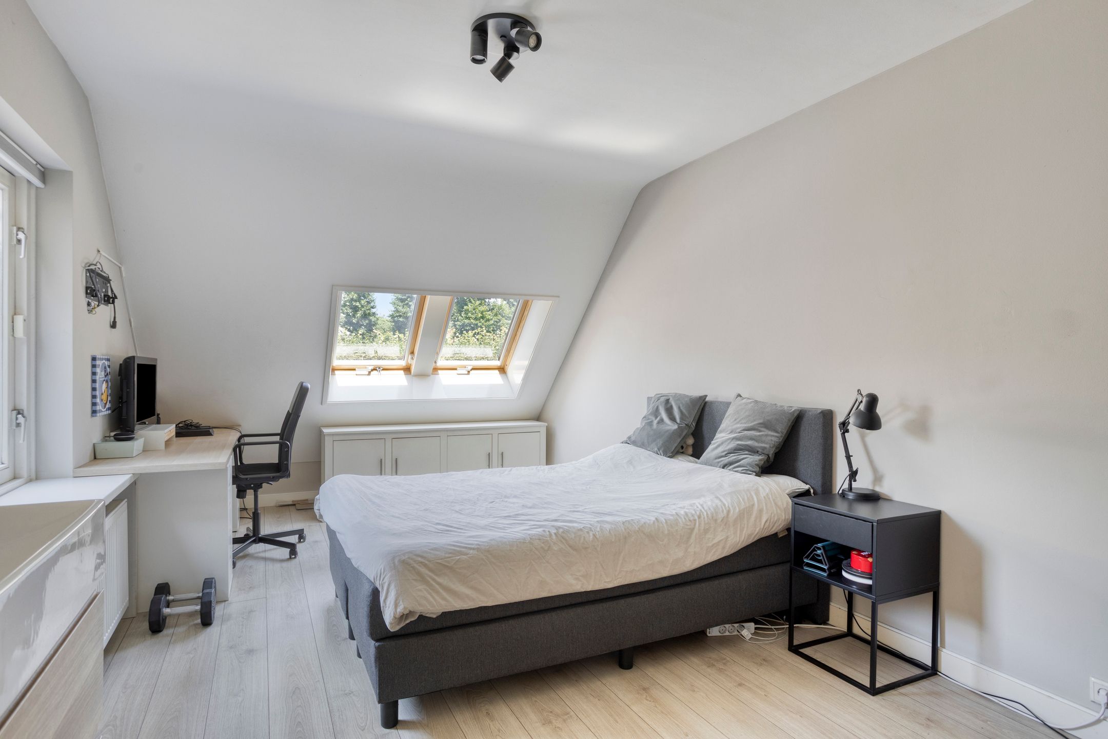 Foto 27 van K.L.H. van der Puttlaan 11