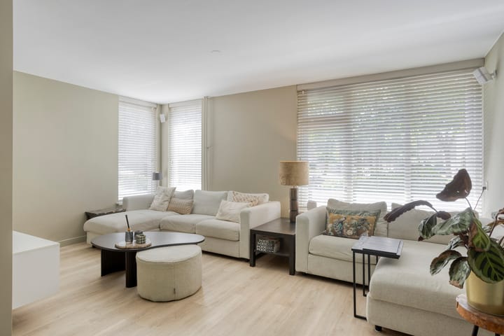 Foto 9 van K.L.H. van der Puttlaan 11