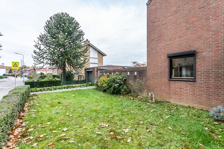 Photo 22 of Frans Halsstraat 1