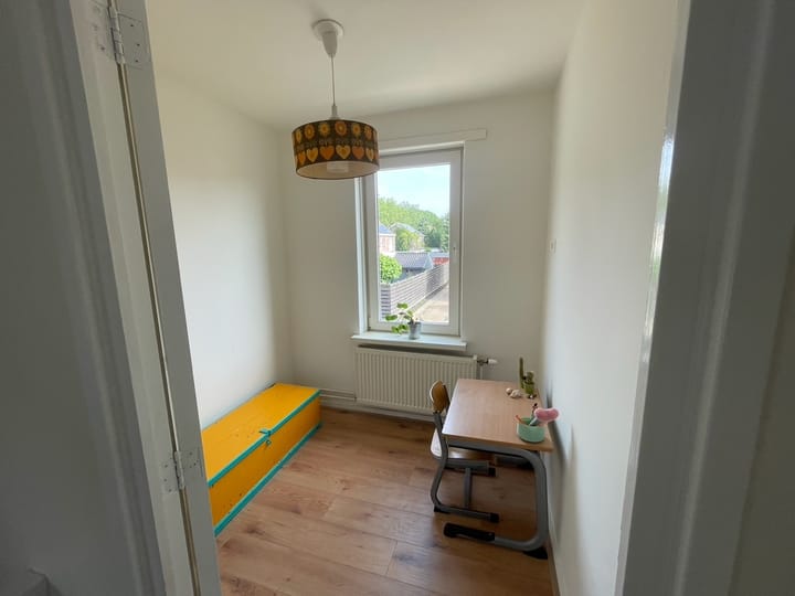 Photo 24 of Ernst Casimirstraat 3