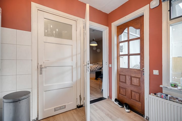 Foto 14 van Haarlemmerweg 56-D