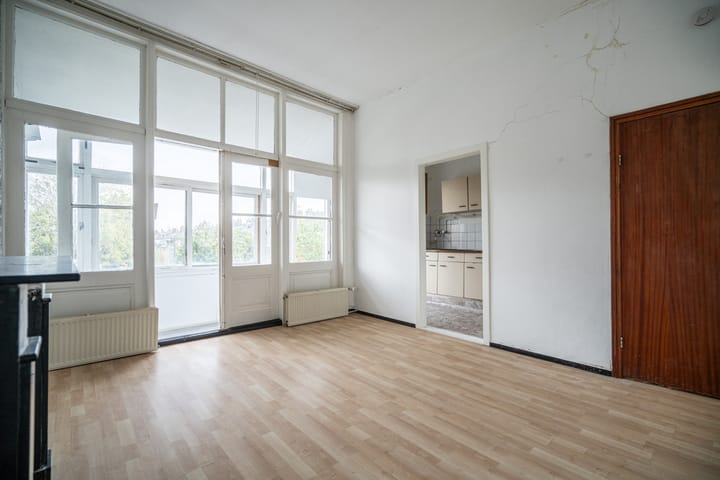 Foto 19 van Haarlemmerweg 56-D