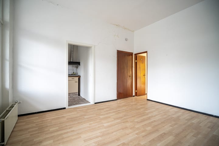 Foto 25 van Haarlemmerweg 56-D