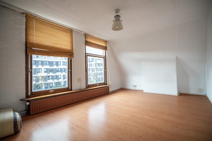 Foto 36 van Haarlemmerweg 56-D