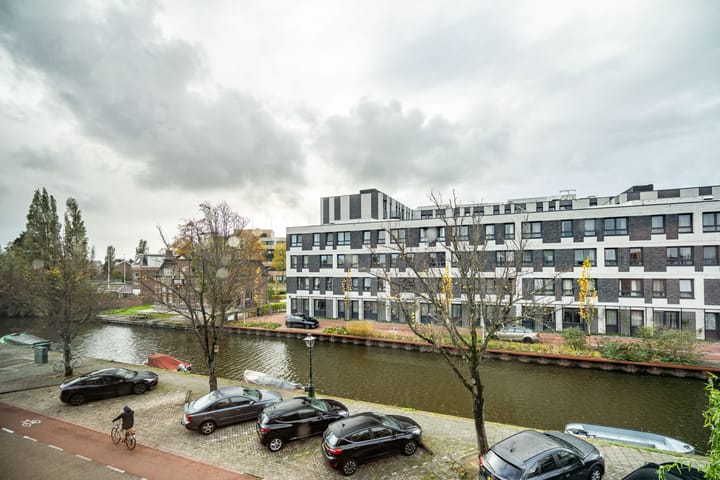 Foto 38 van Haarlemmerweg 56-D