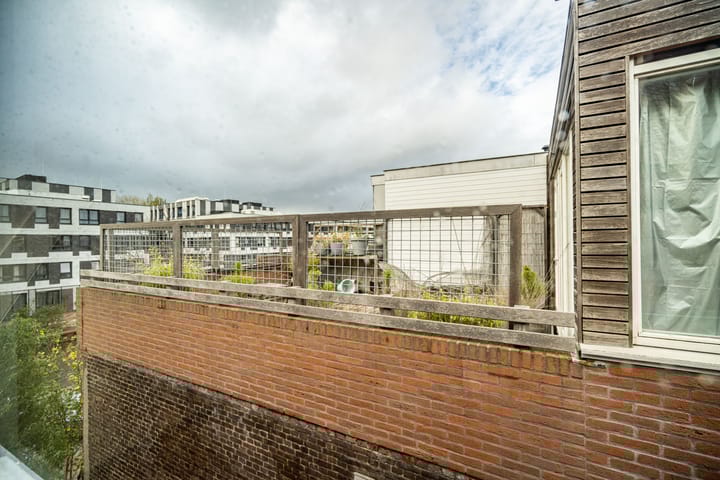 Foto 46 van Haarlemmerweg 56-D