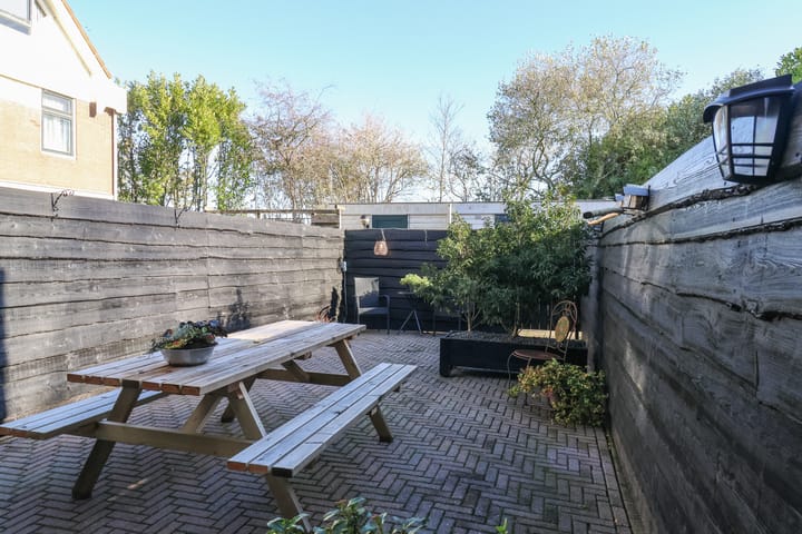 Foto 46 van Barend Visserstraat 3