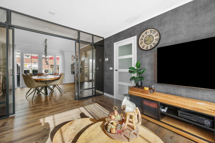 Photo 10 of Jhr. M.W.C. de Jongestraat 4