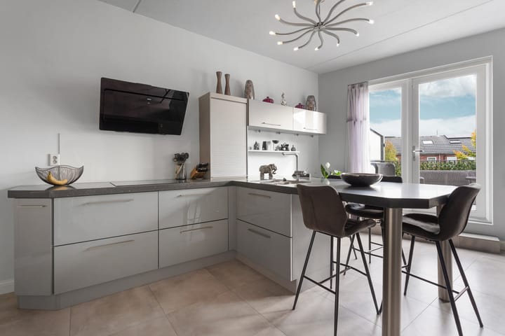 Photo 14 of Roald Amundsenstraat 168