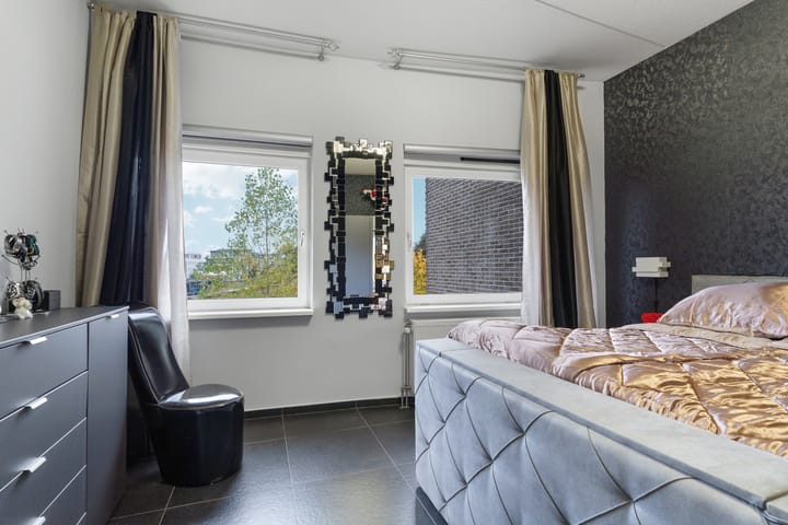 Photo 29 of Roald Amundsenstraat 168